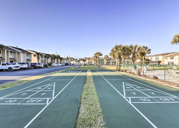 Walk To Beach + Restaurants: Pcb Resort Condo!